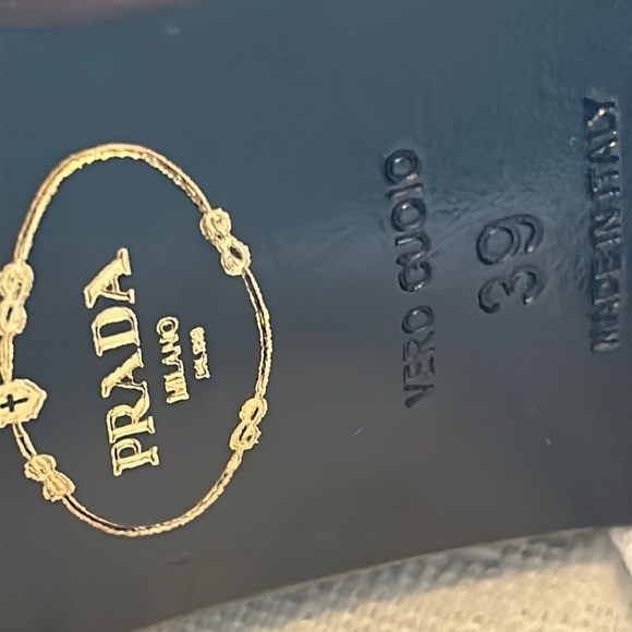 Prada Leather boots below the knee. Women’s size 8 . - Picture 9 of 16